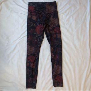 Athleta floral leggings in a size small